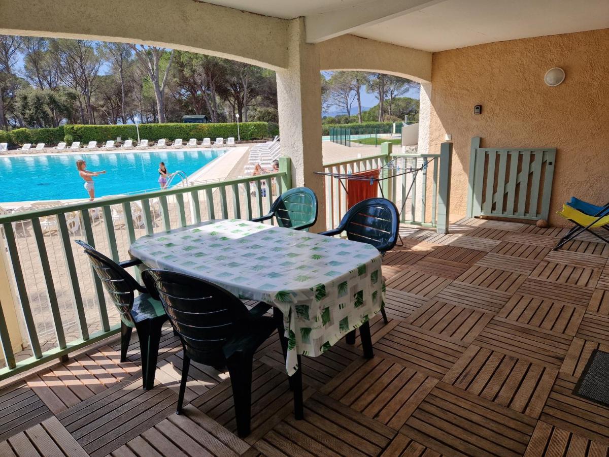 Grand T3 - Terrasse Les Pieds Dans L'Eau - Climatisation Saint-Raphael (Var) Exterior foto