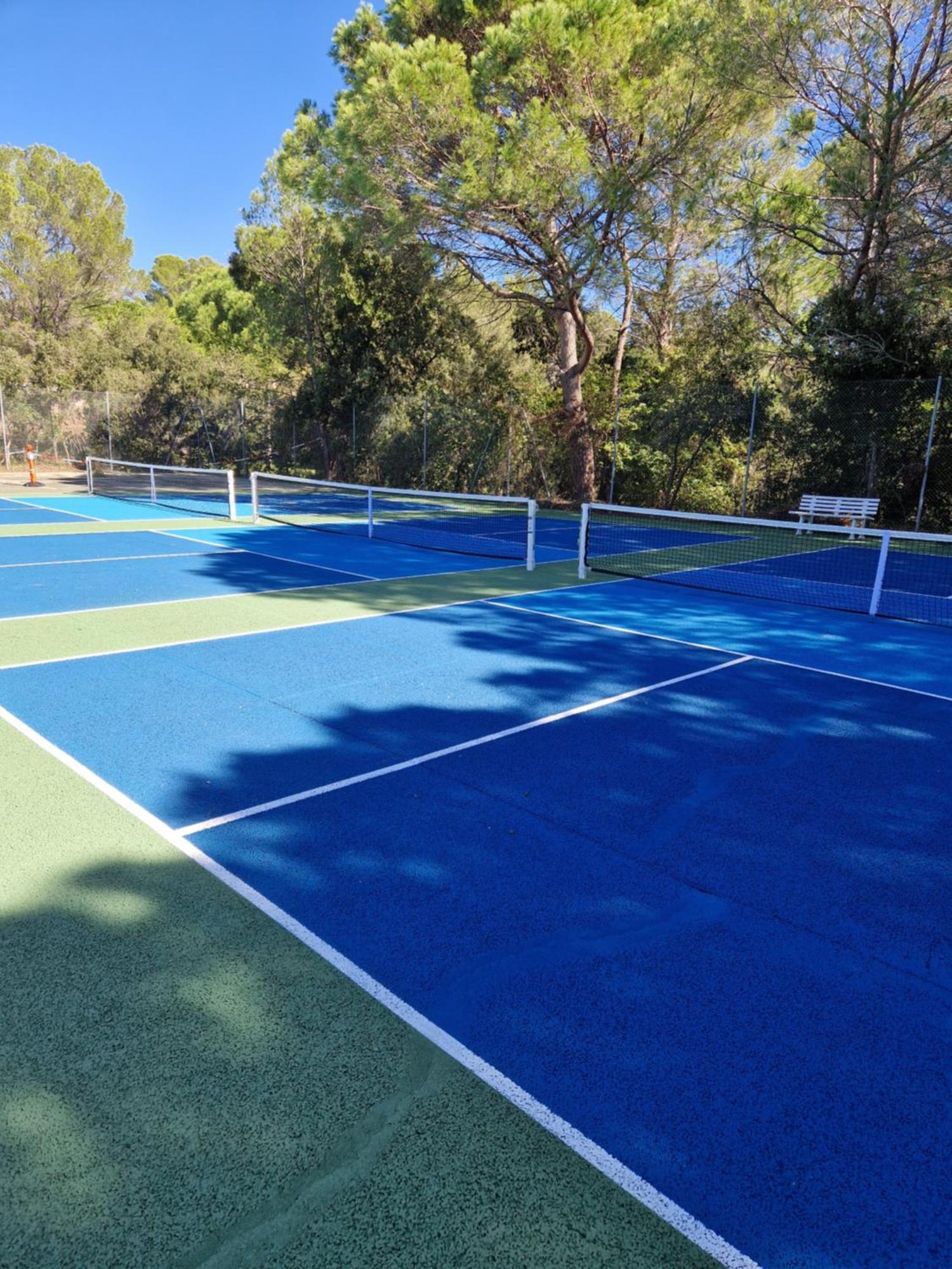 Grand T3 - Terrasse Les Pieds Dans L'Eau - Climatisation Saint-Raphael (Var) Exterior foto